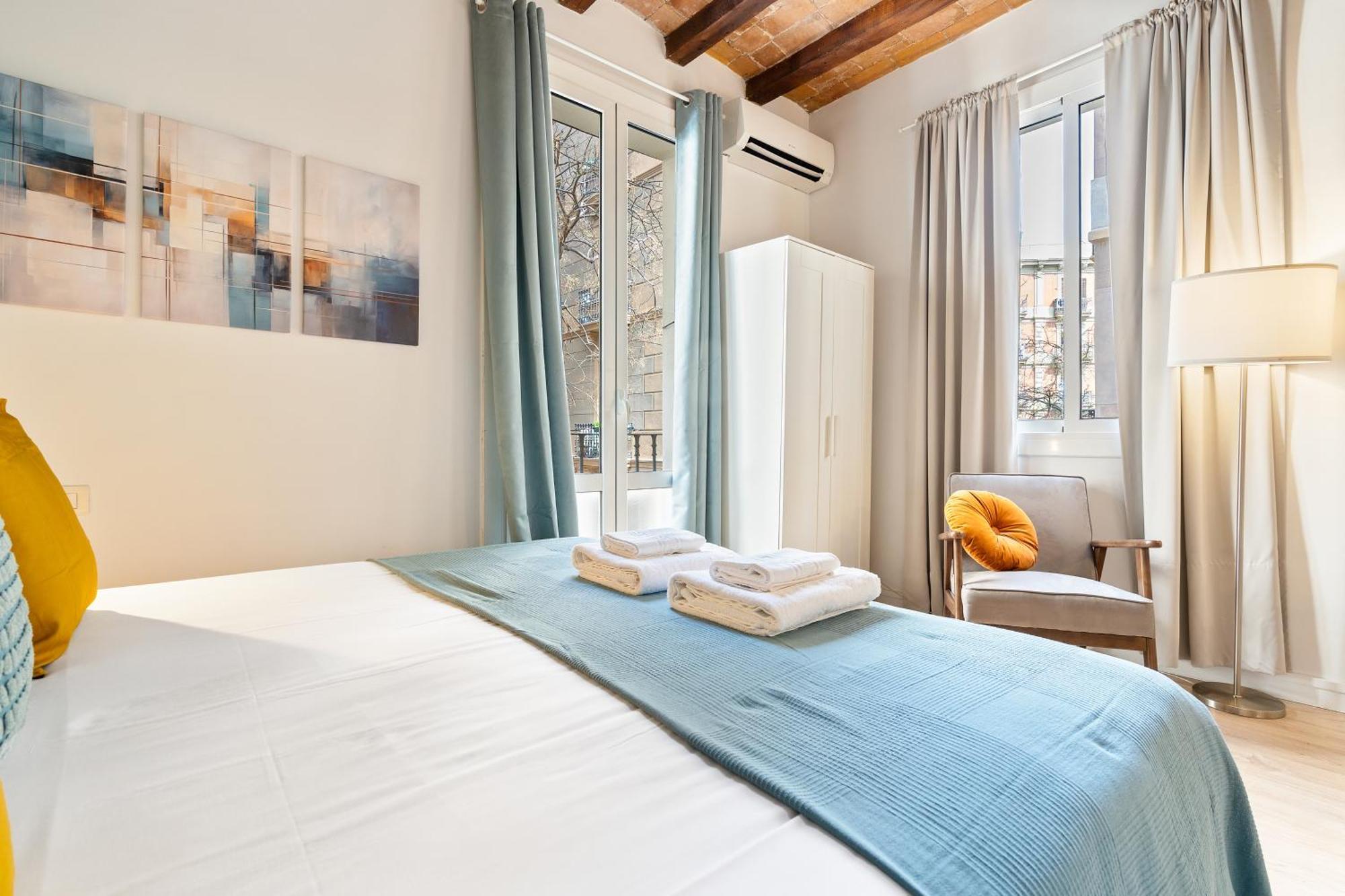 Lodging Apartments Beach Studio 11 Барселона Екстер'єр фото