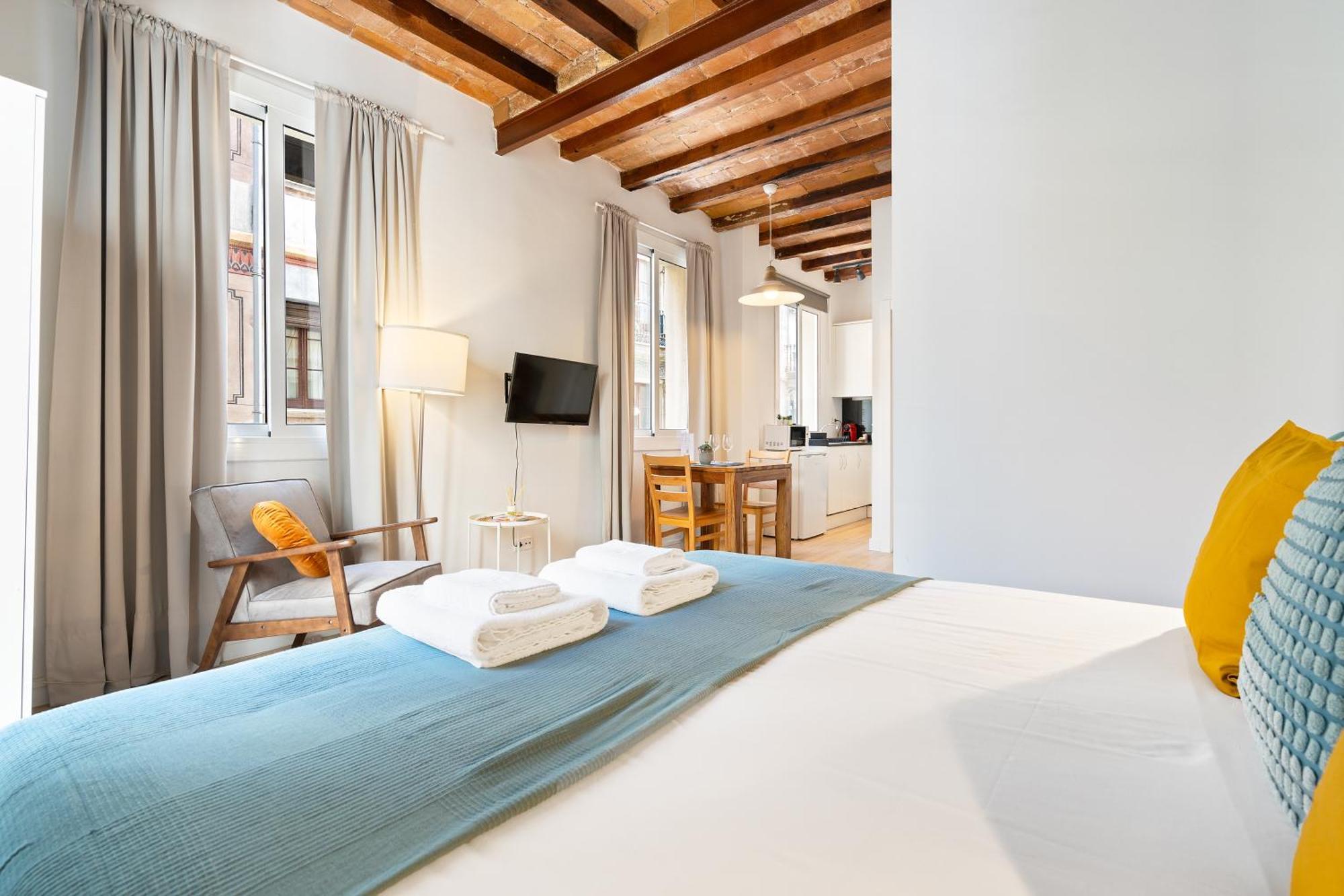 Lodging Apartments Beach Studio 11 Барселона Екстер'єр фото